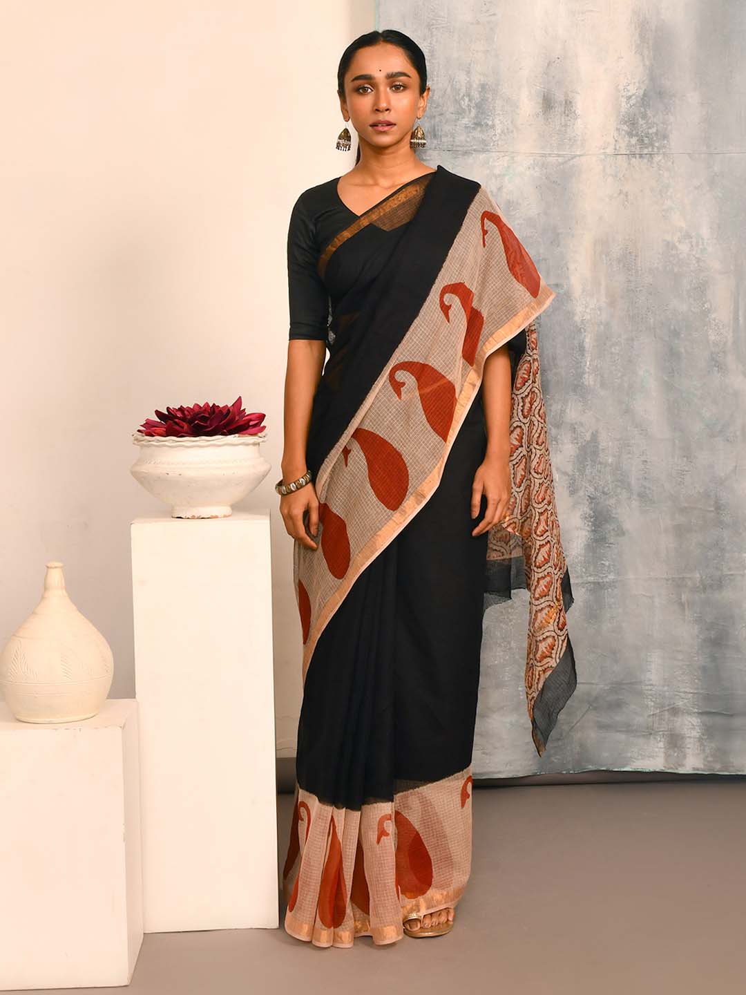 MIDNIGHT MYSTIQUE (BAGRU SILK COTTON SAREE)