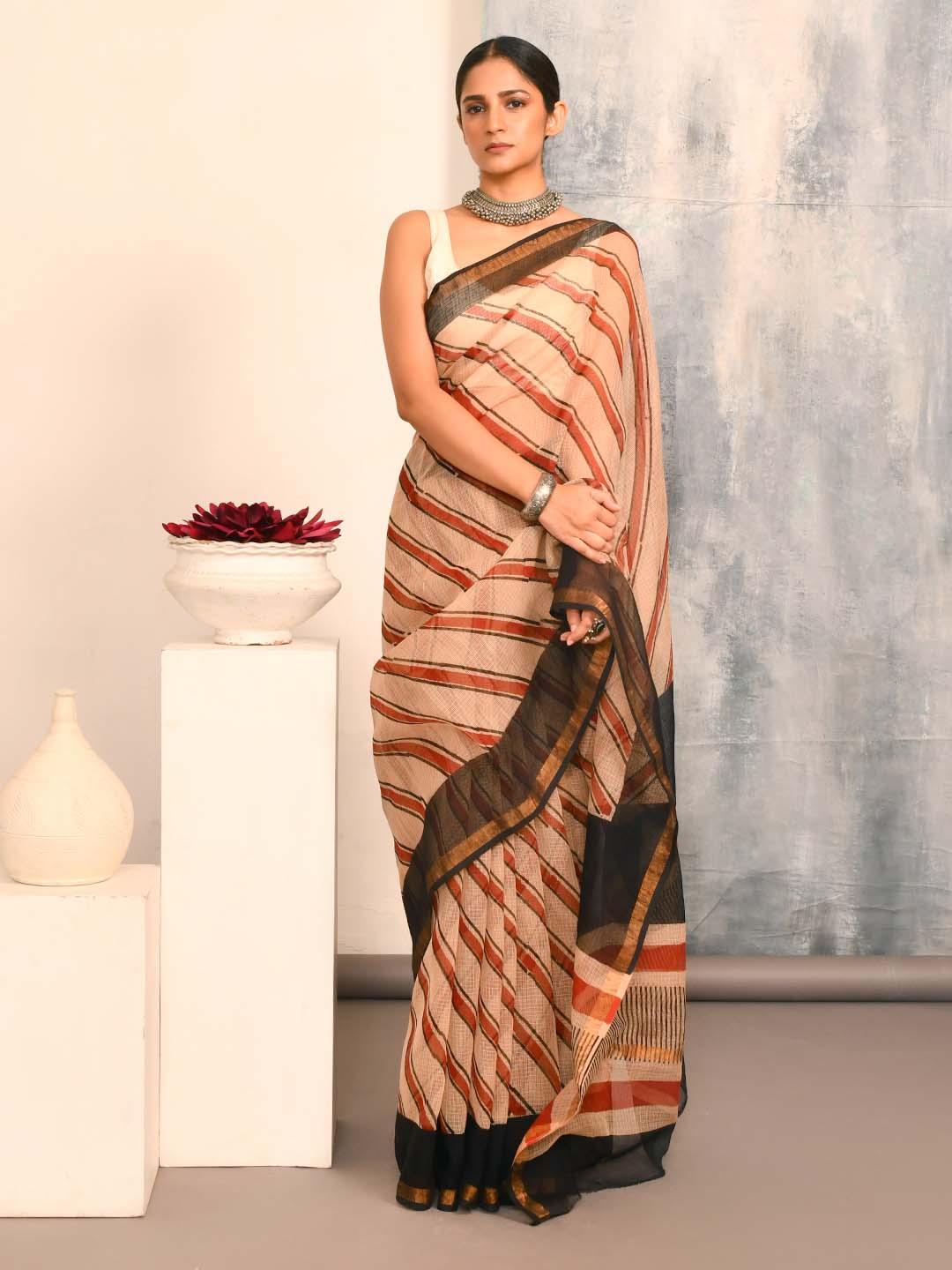 IVORY WHISPER  (BAGRU SILK COTTON SAREE)