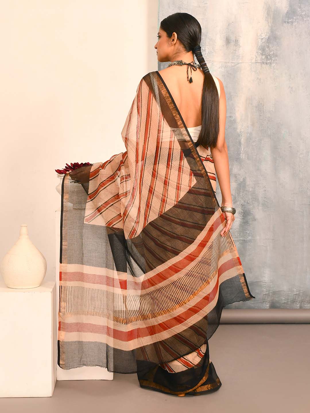 IVORY WHISPER  (BAGRU SILK COTTON SAREE)