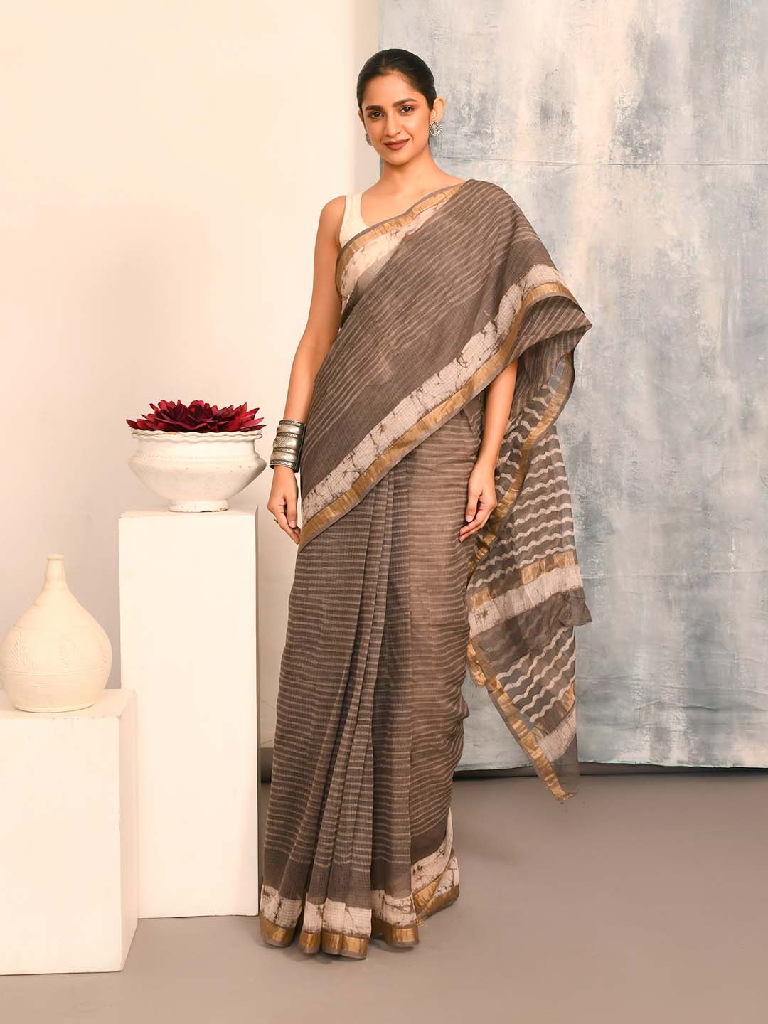 SERENE MOCHA  (BAGRU SILK COTTON SAREE)