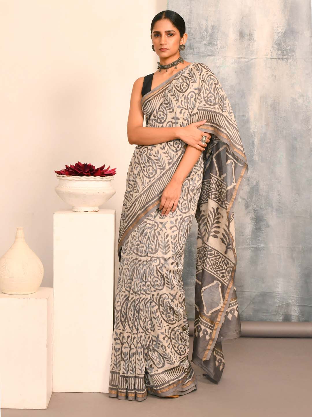 EBONY CHIC (BAGRU SILK COTTON SAREE)