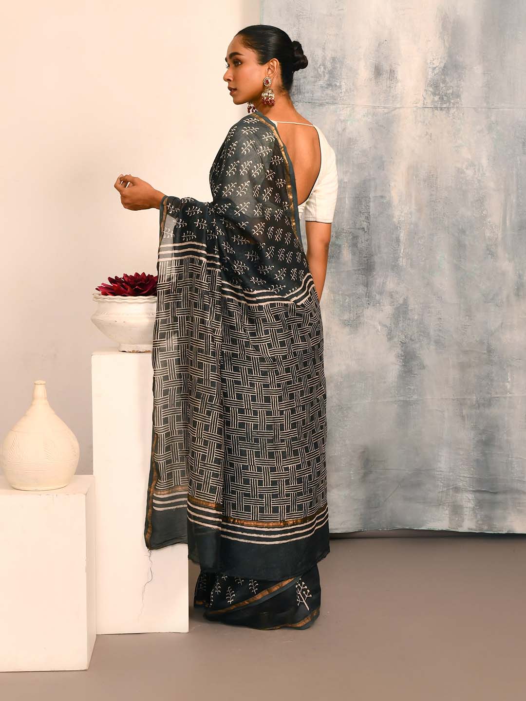 MIDNIGHT SERENADE (BAGRU SILK COTTON SAREE)