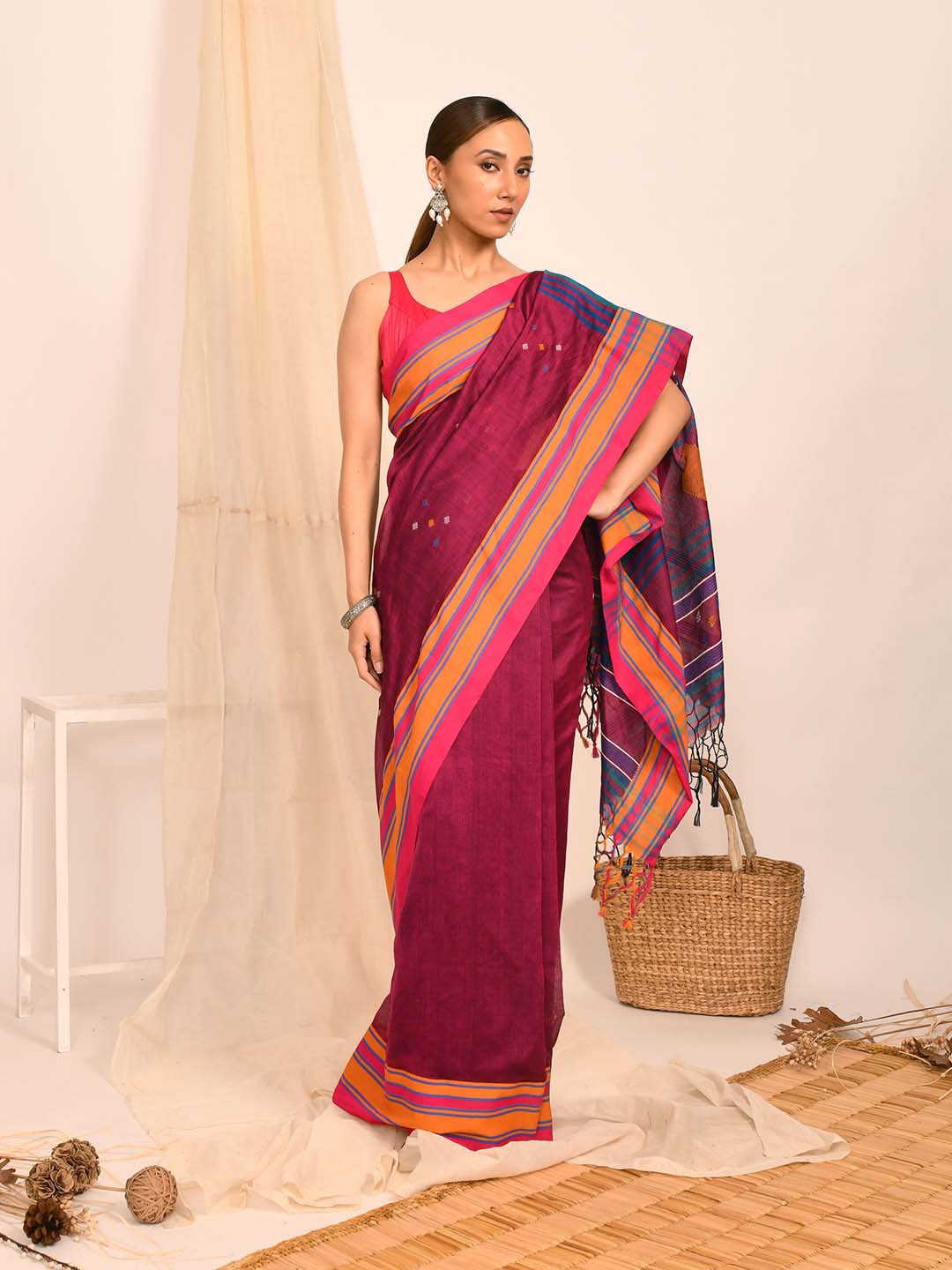 MAGENTA MIRAGE (HANDLOOM 100% PURE COTTON SAREE)
