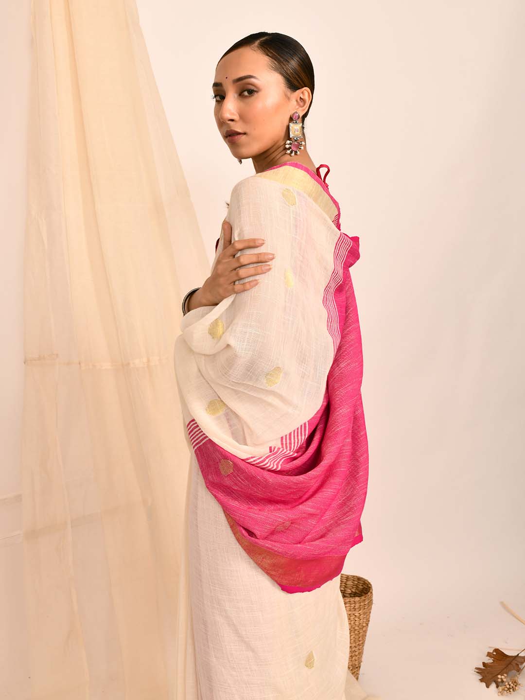BLUSH SERENITY (HANDLOOM LIVA SAREE)