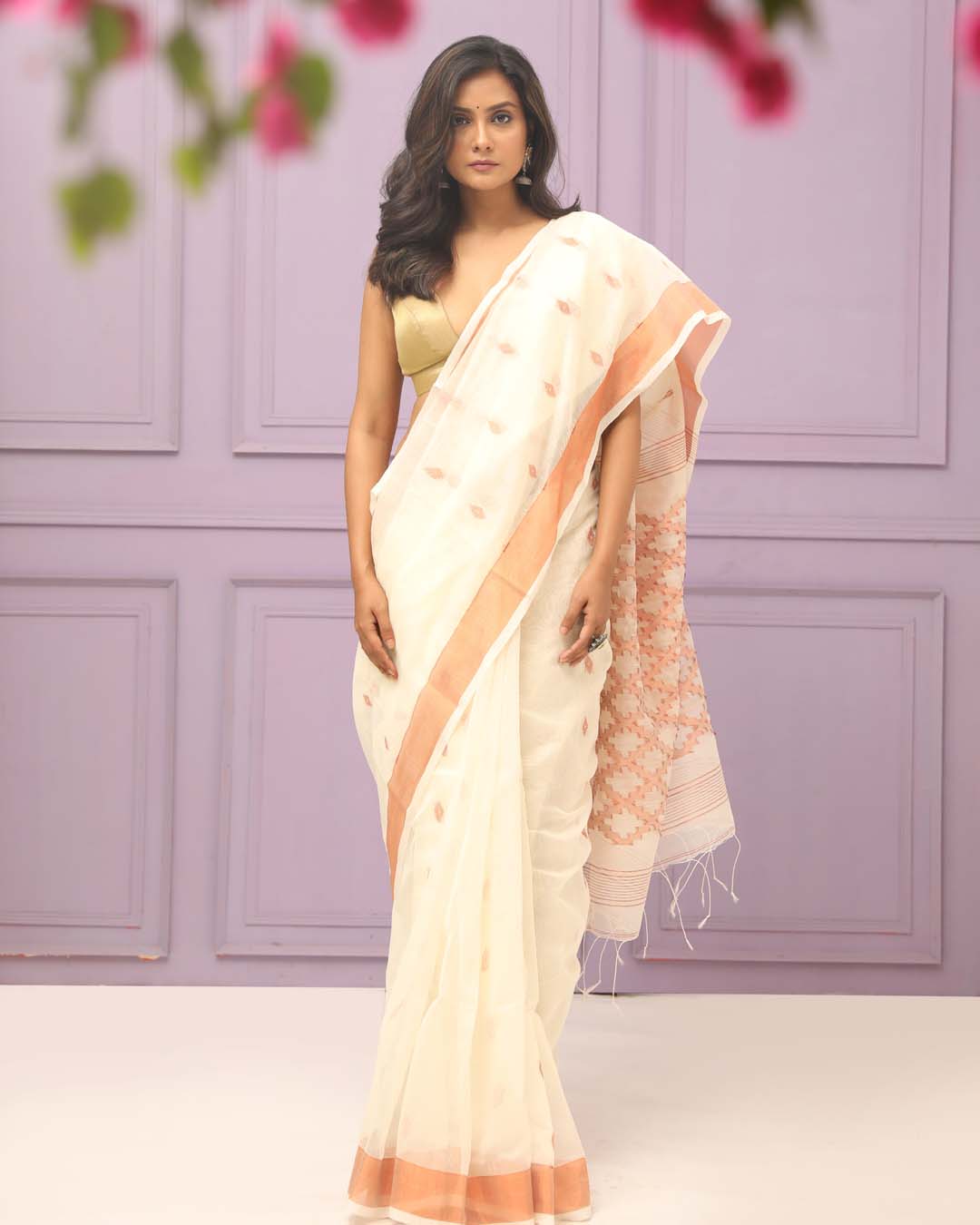 IVORY HARMONY (HANDLOOM COTTON BLEND SAREE)