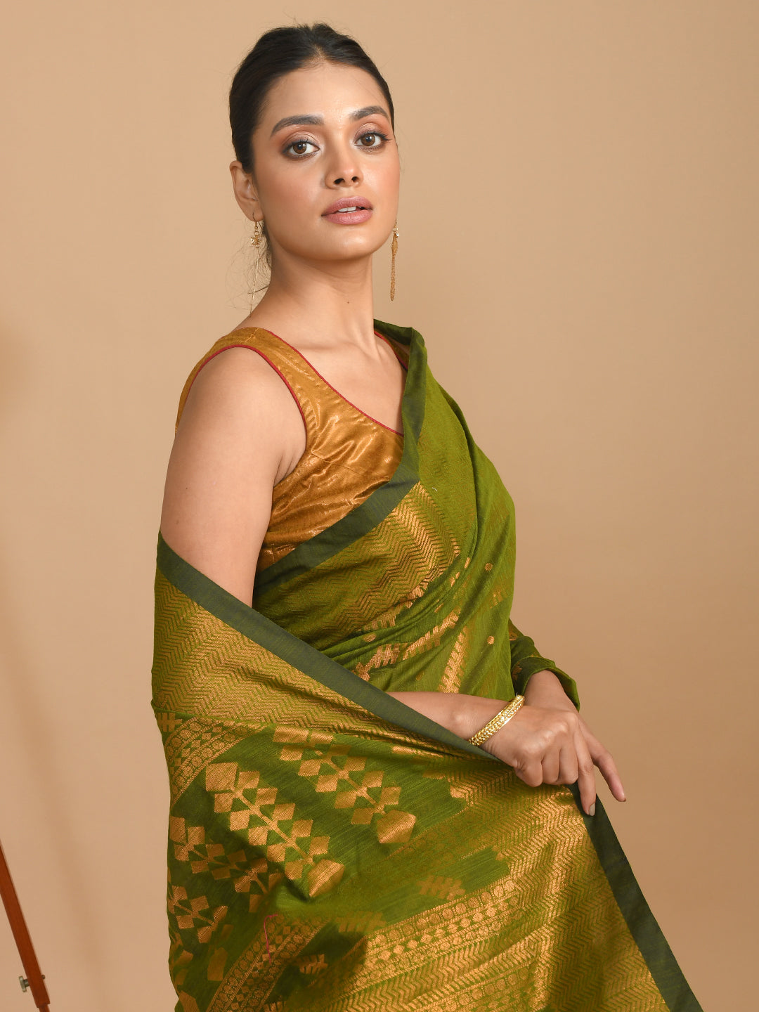 EMERALD ELEGANCE (HANDLOOM COTTON BLEND SAREE)