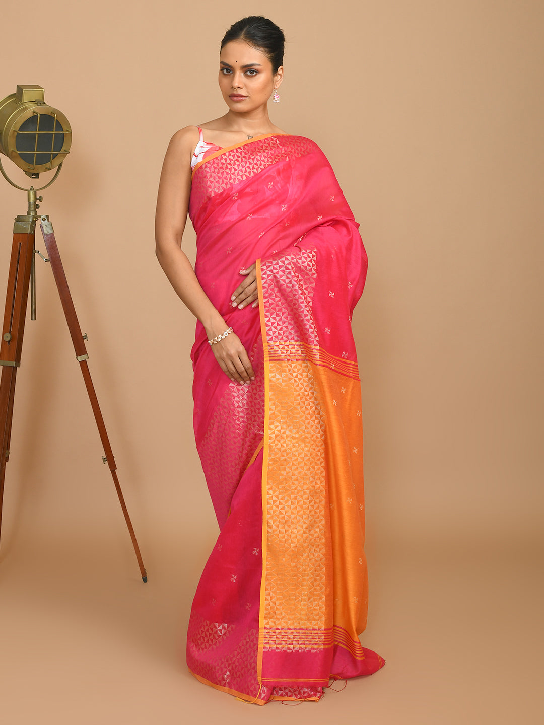 BLUSH REVERIE (HANDLOOM COTTON BLEND SAREE)