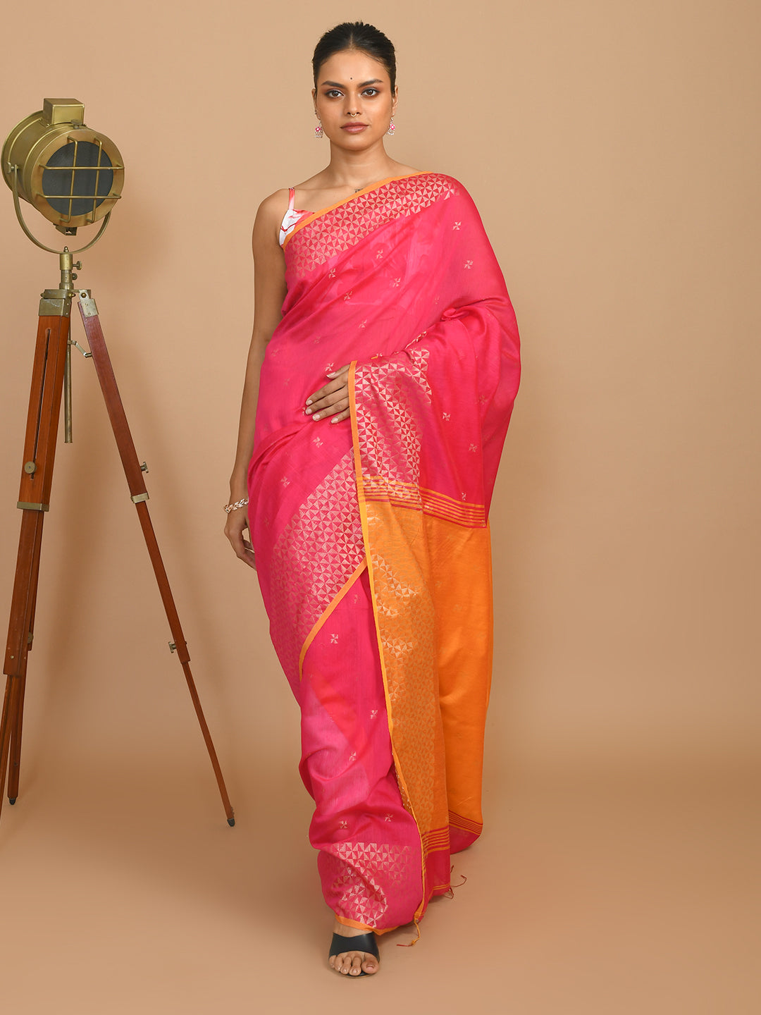 BLUSH REVERIE (HANDLOOM COTTON BLEND SAREE)