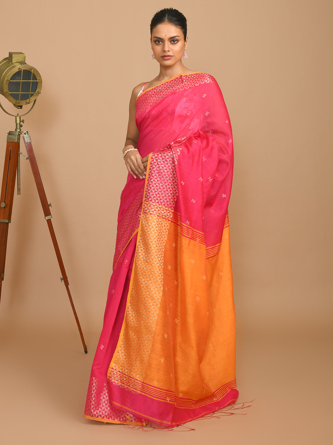 BLUSH REVERIE (HANDLOOM COTTON BLEND SAREE)