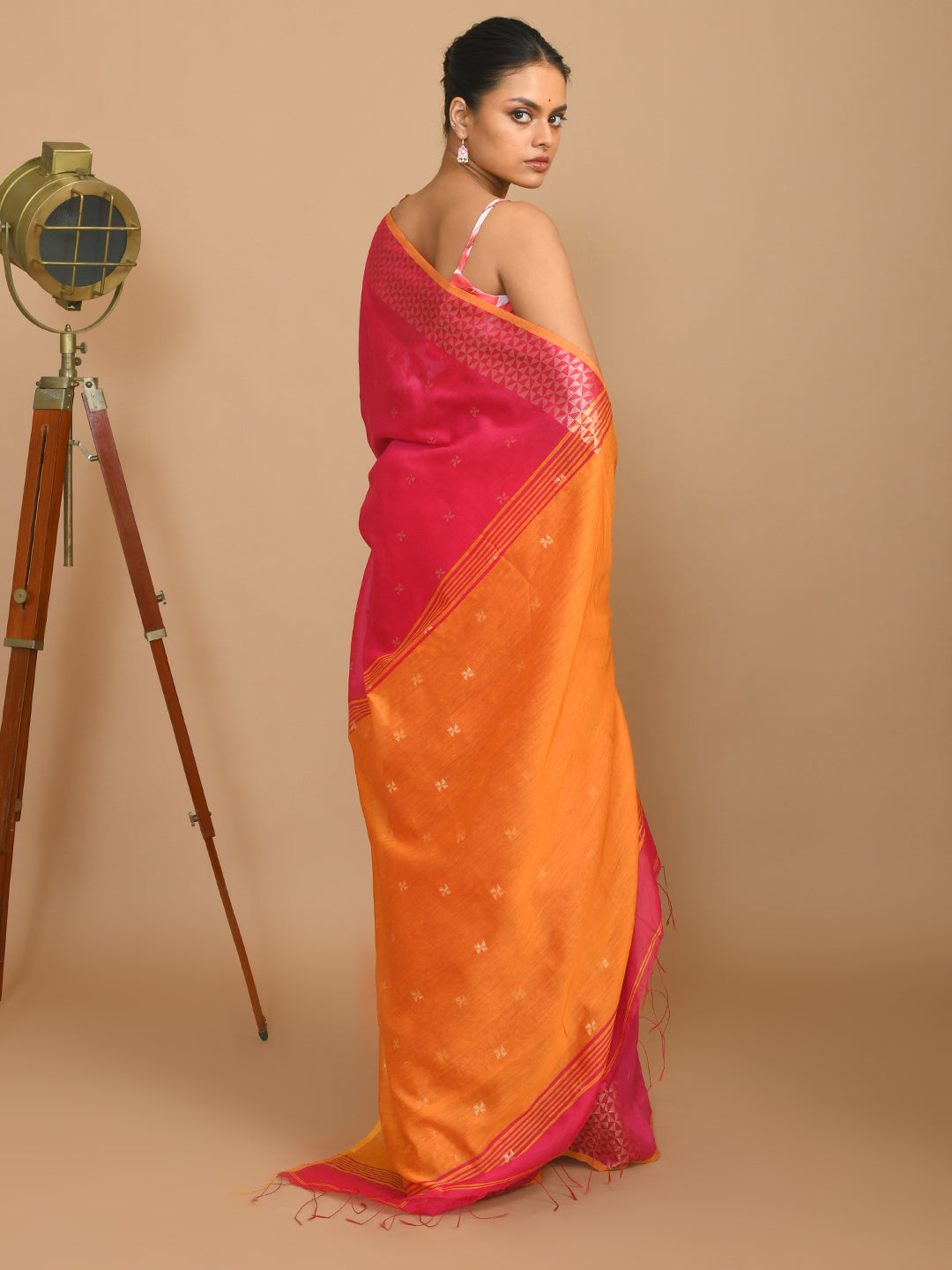 BLUSH REVERIE (HANDLOOM COTTON BLEND SAREE)