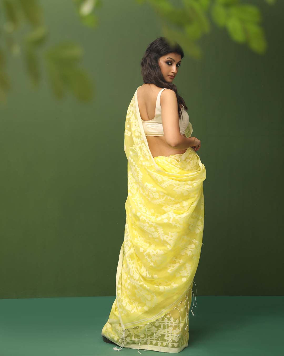Jamdani Yellow Woven Design Traditional Wear(HANDLOOM COTTON BLEND SAREE)