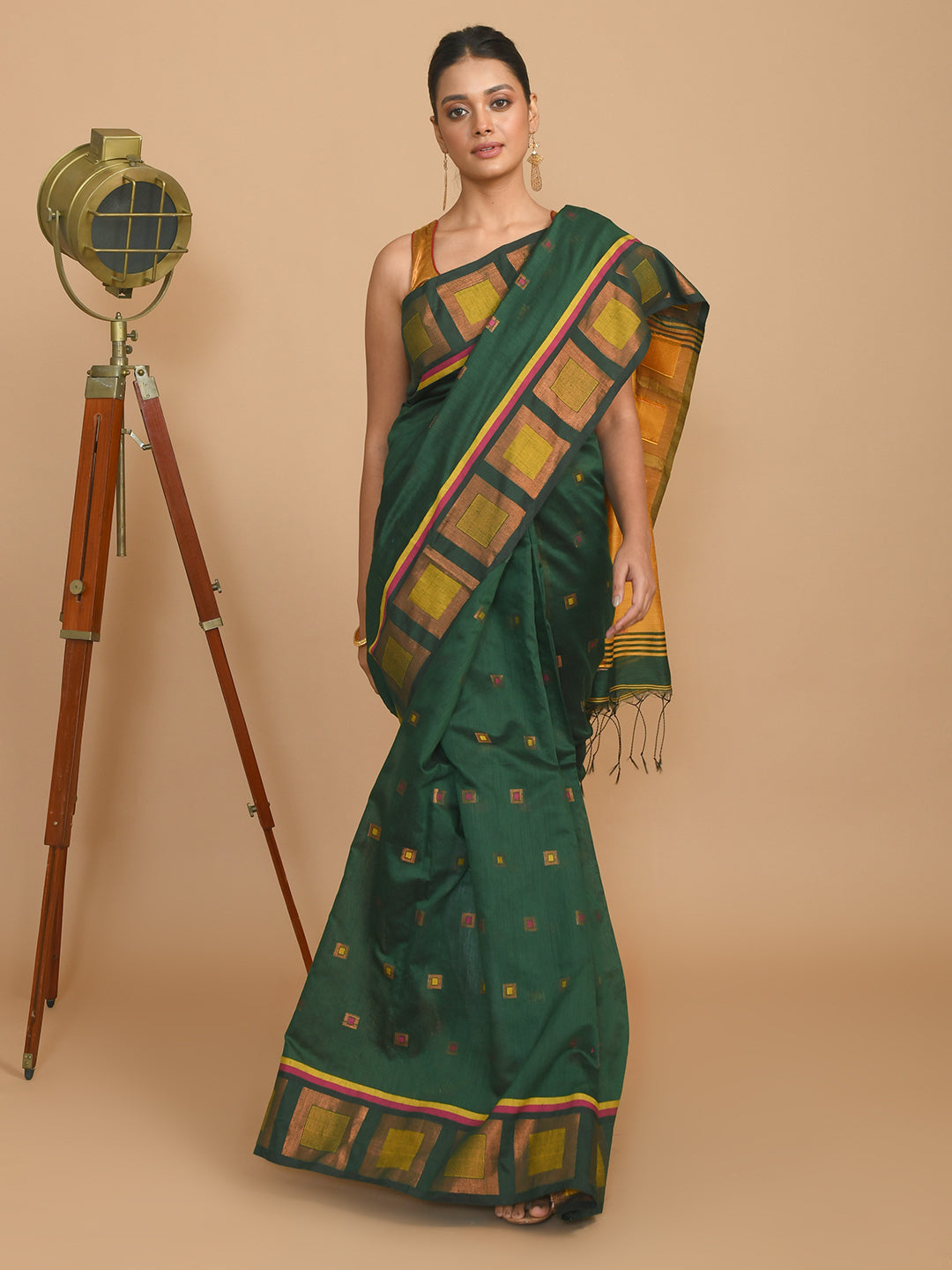EMERALD ESSENCE (HANDLOOM COTTON BLEND SAREE)