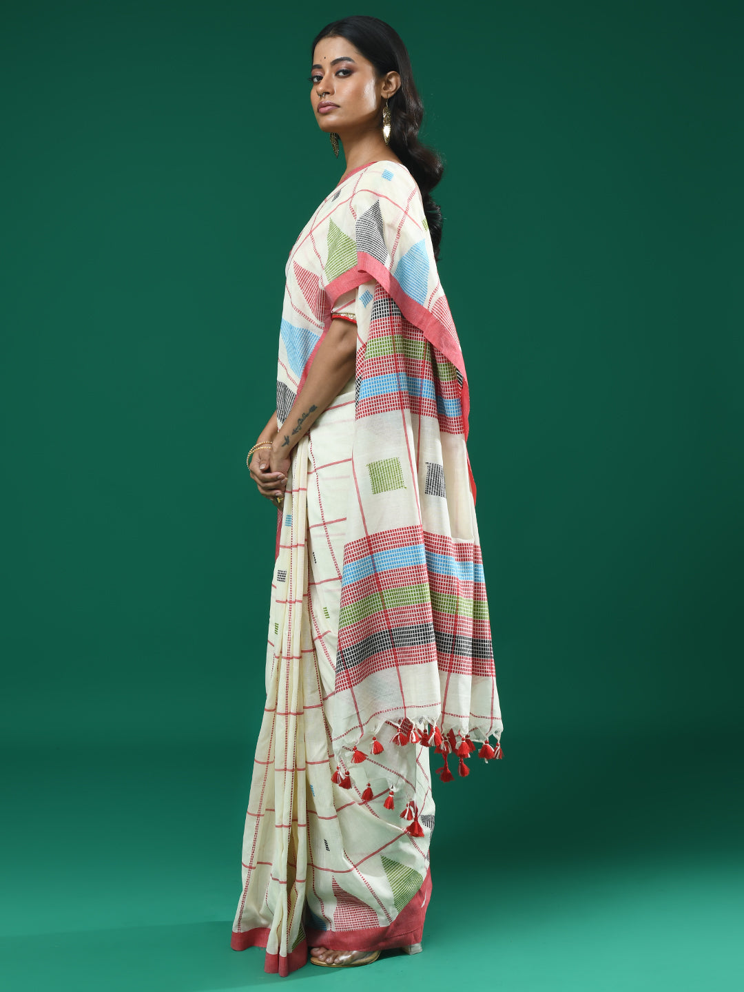 CELESTIAL WHITE (HANDLOOM 100% PURE COTTON SAREE)