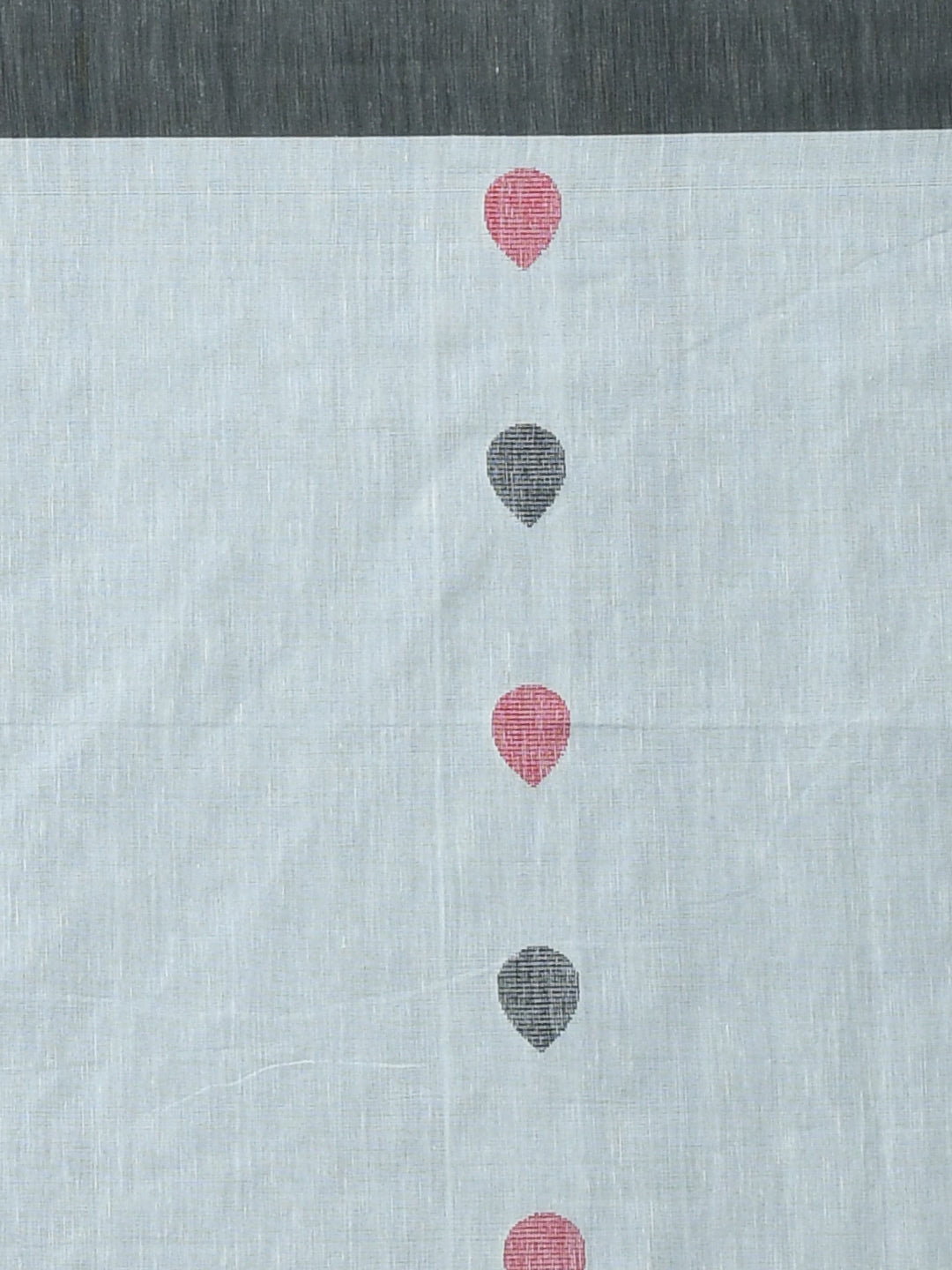 IVORY ELEGANCE (HANDLOOM 100% PURE COTTON SAREE)