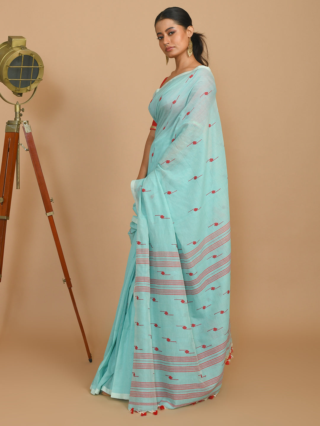 OCEAN BREEZE (HANDLOOM 100% PURE COTTON SAREE)