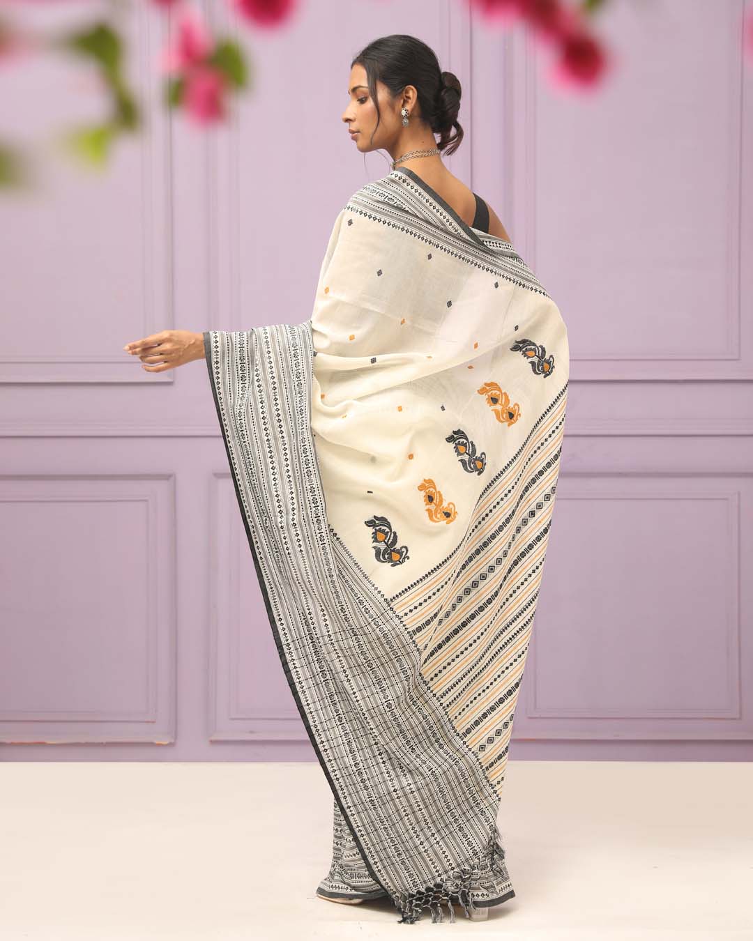 URBAN SLATE (HANDLOOM 100% PURE COTTON SAREE)