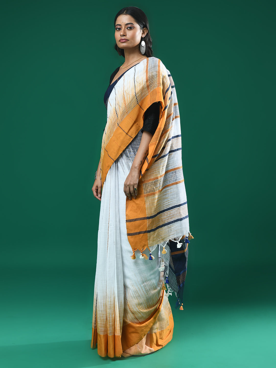 PEARL STRIPES (HANDLOOM PURE LINEN SAREE)