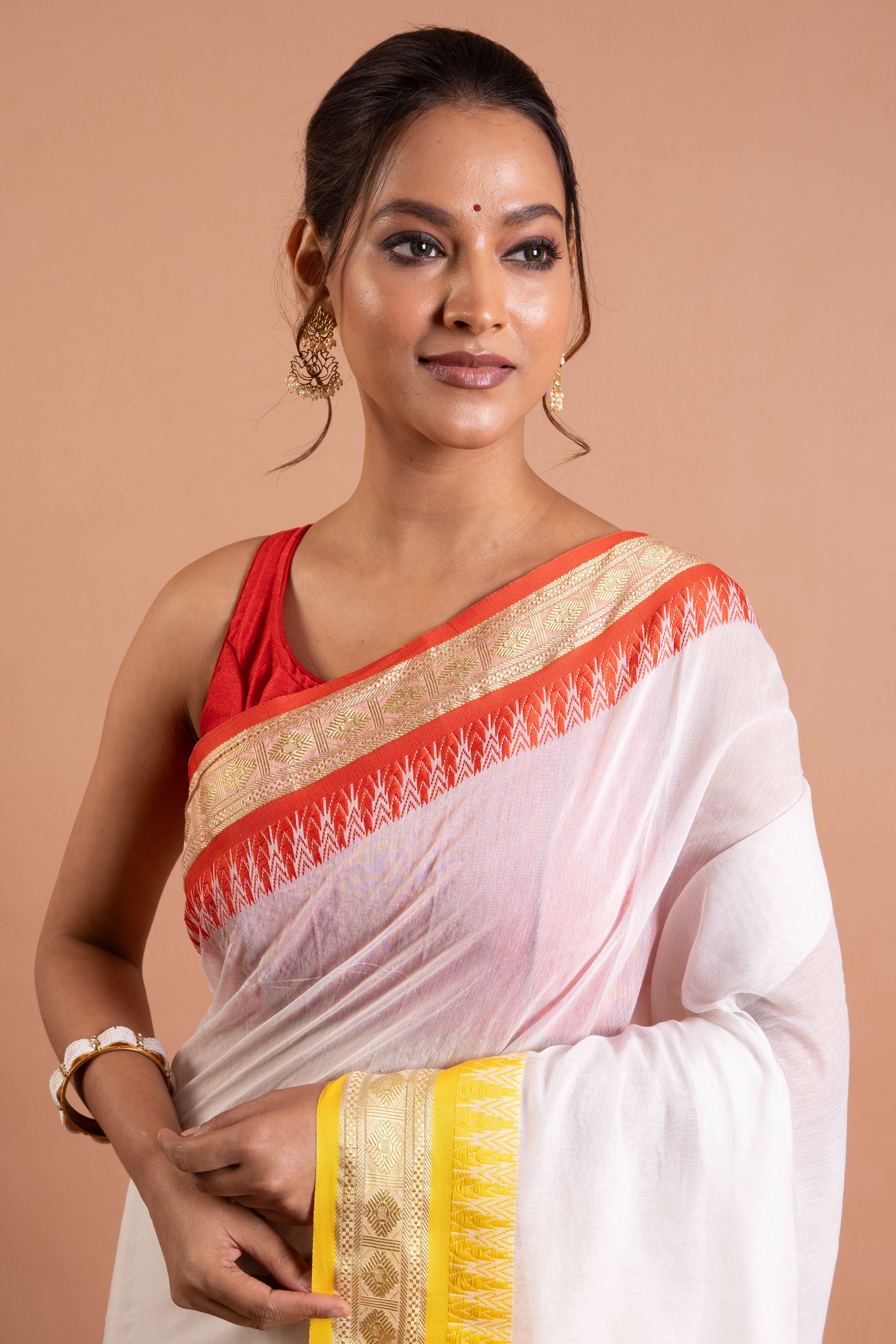 Ivory Sunflare Bengal Handloom Cotton Saree