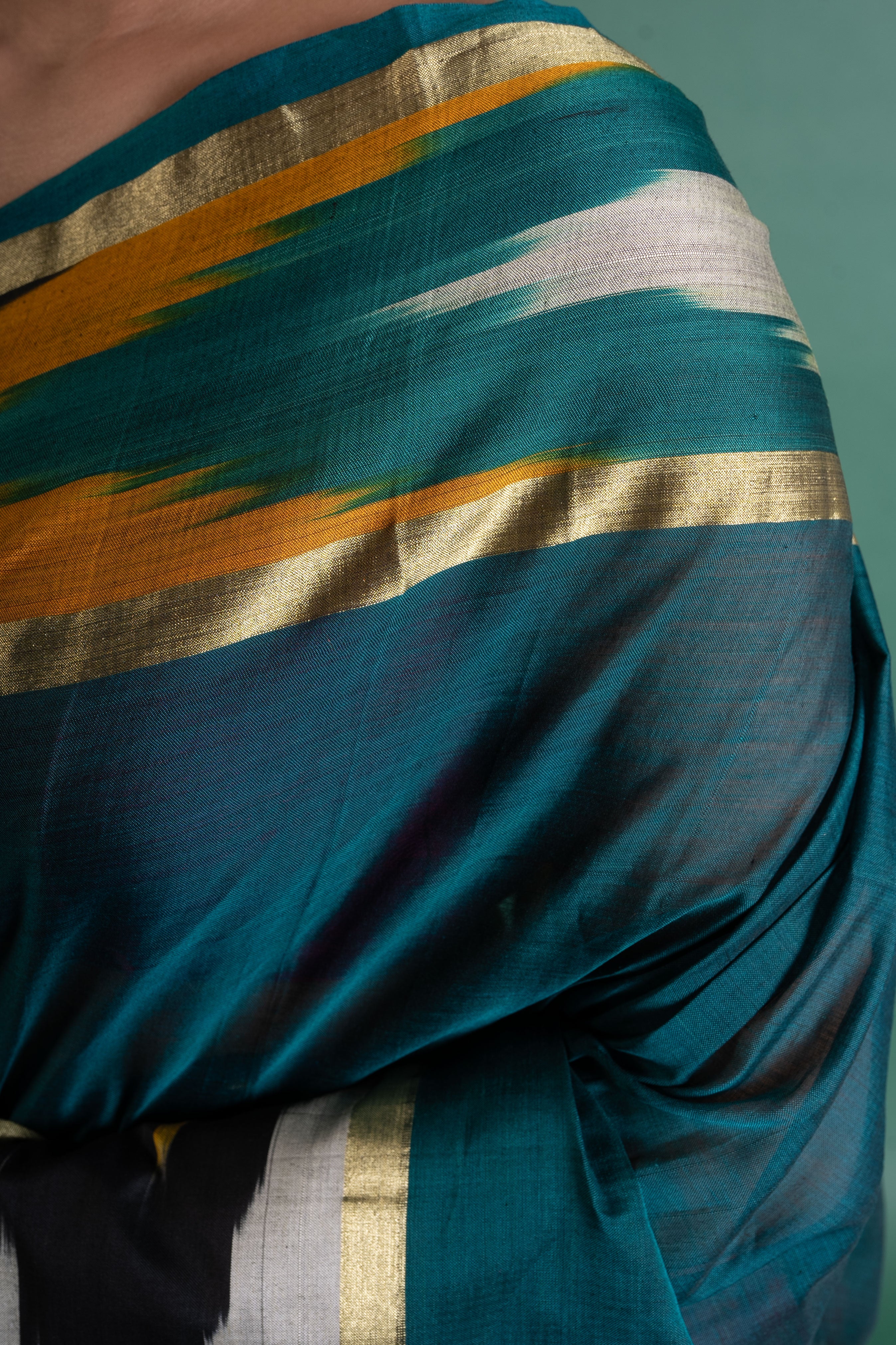 Teal & Magenta Ikat Breeze – Pure Handloom Cotton Saree