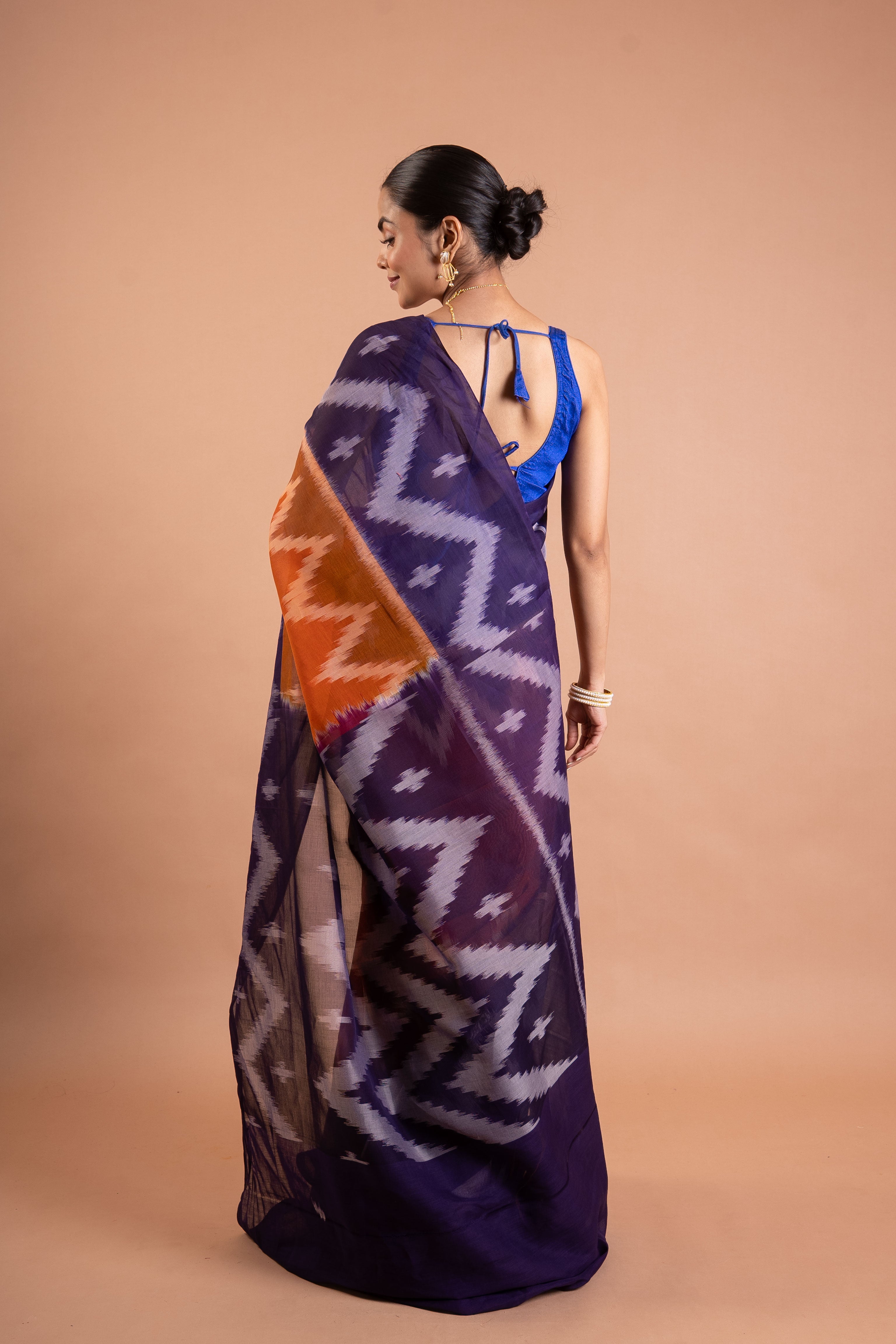 Neelam Agni Ikat Pure Handloom Saree