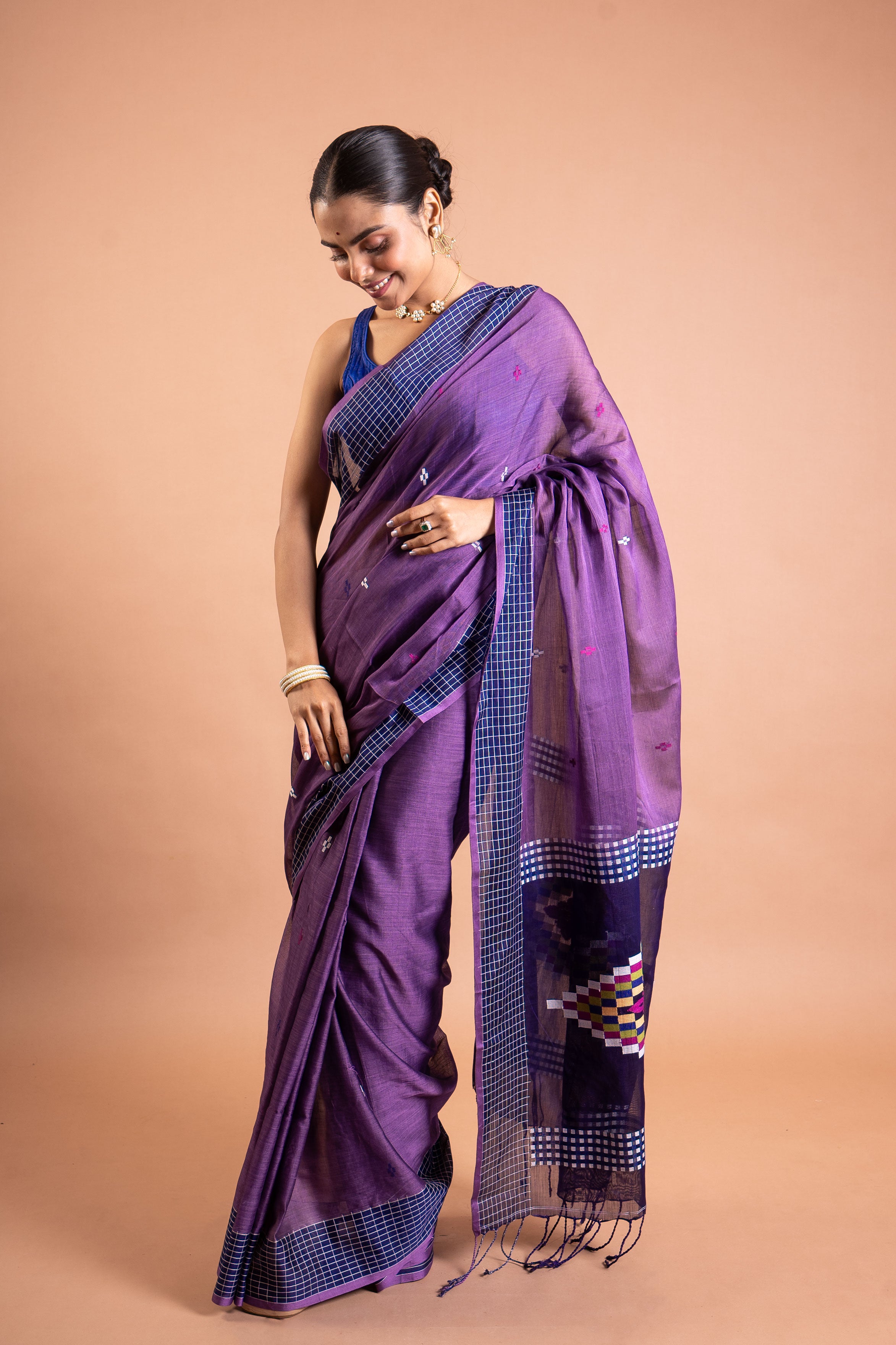 Neel-Grid Violet Handloom Saree