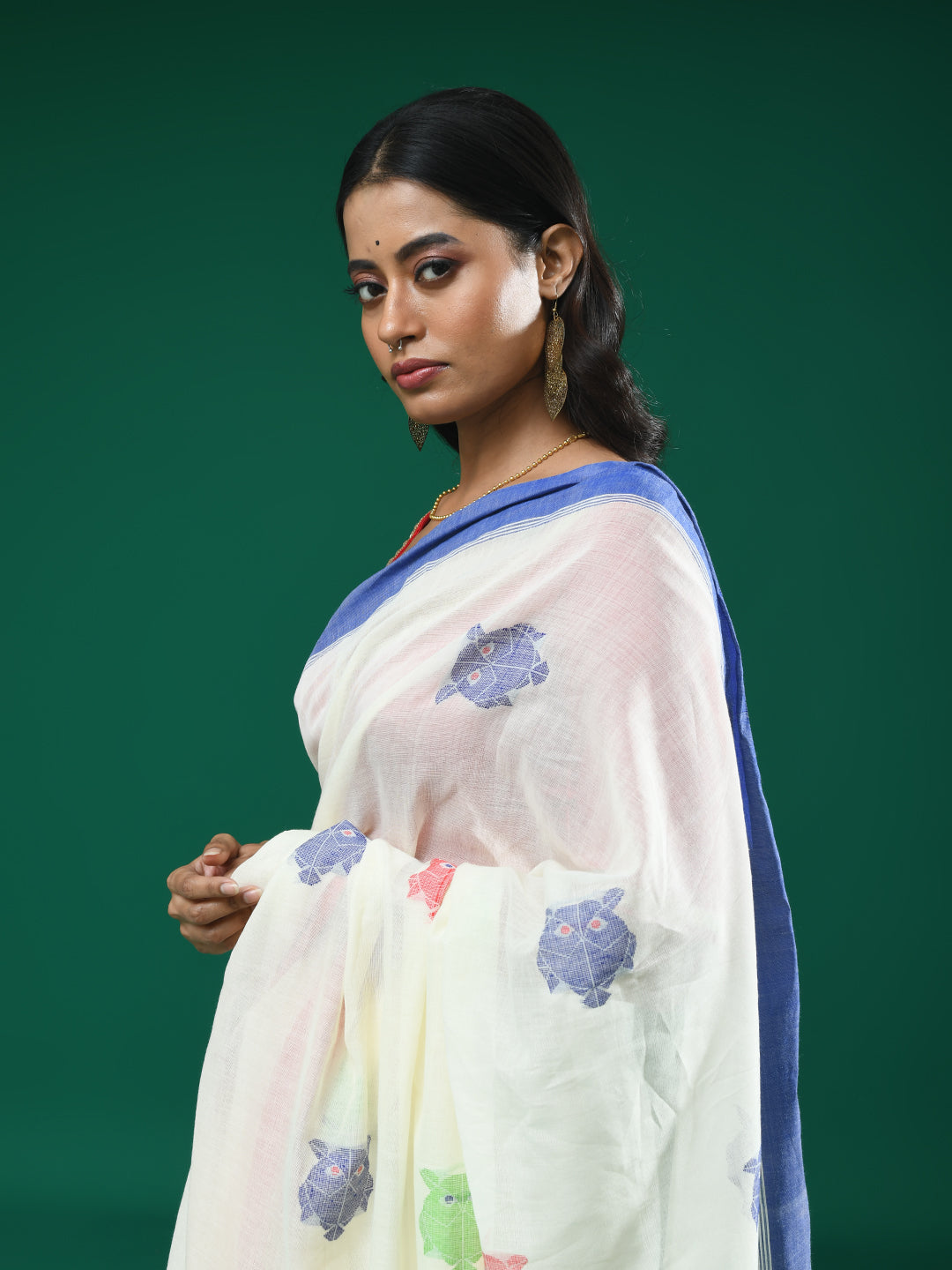 IVORY ELEGANCE (HANDLOOM 100% PURE COTTON SAREE)