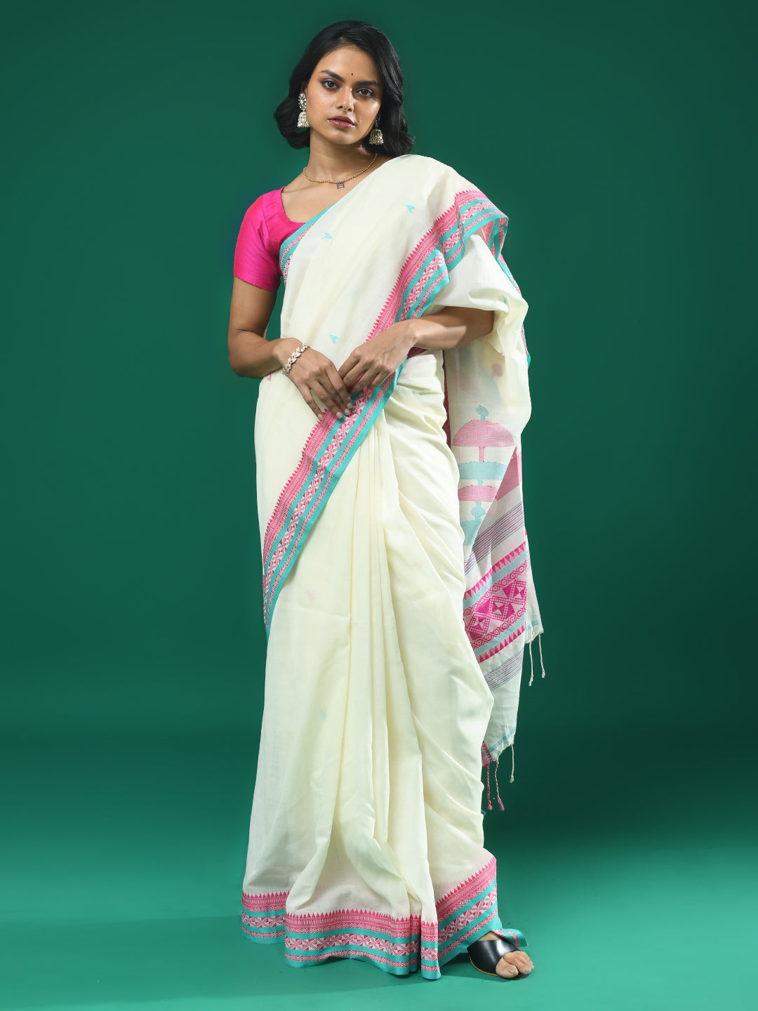 RADIANT TRUTHS (HANDLOOM 100% PURE COTTON SAREE)
