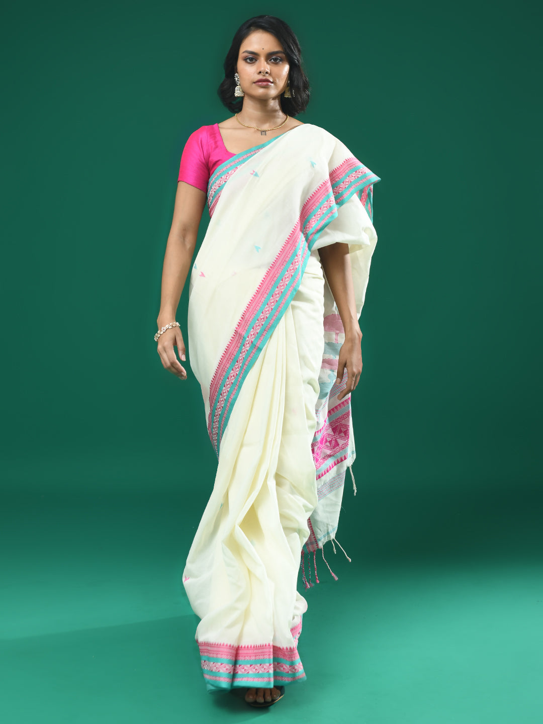 RADIANT TRUTHS (HANDLOOM 100% PURE COTTON SAREE)