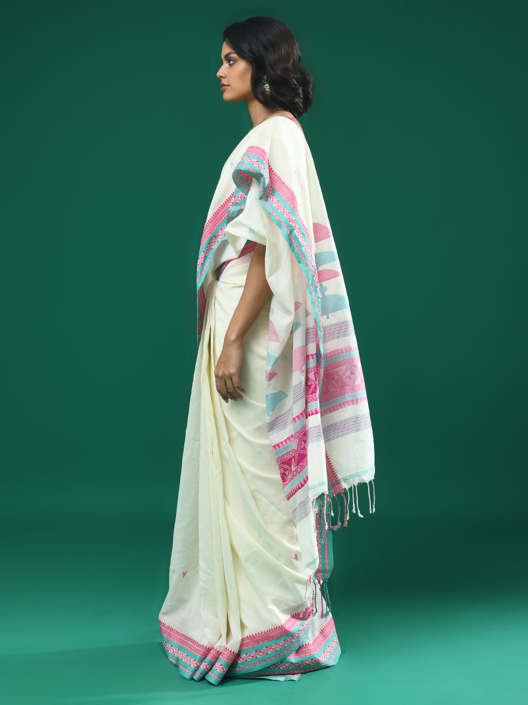 RADIANT TRUTHS (HANDLOOM 100% PURE COTTON SAREE)