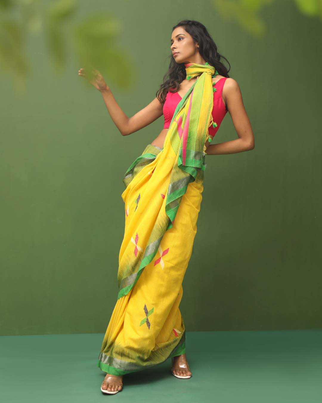 GOLDEN AURA (HANDLOOM 100% PURE COTTON SAREE)