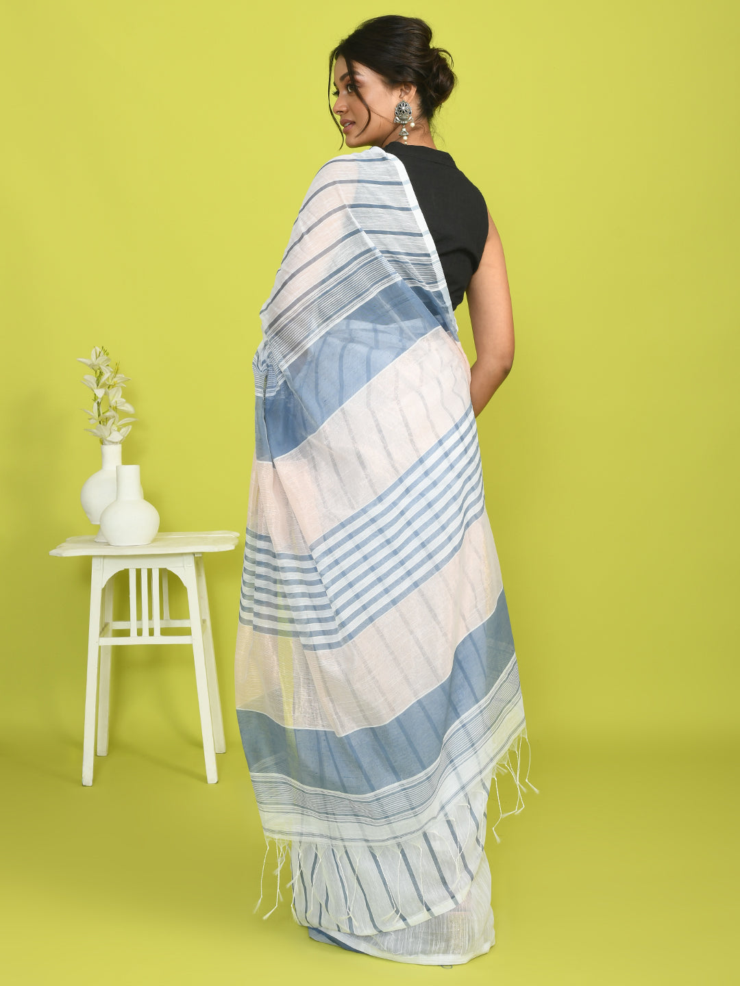 IVORY SERENITY (BENGAL HANDLOOM COTTON BLEND SAREE)