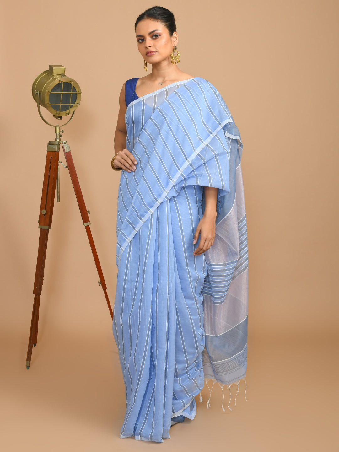CERULEAN CHARM (BENGAL HANDLOOM COTTON BLEND SAREE)