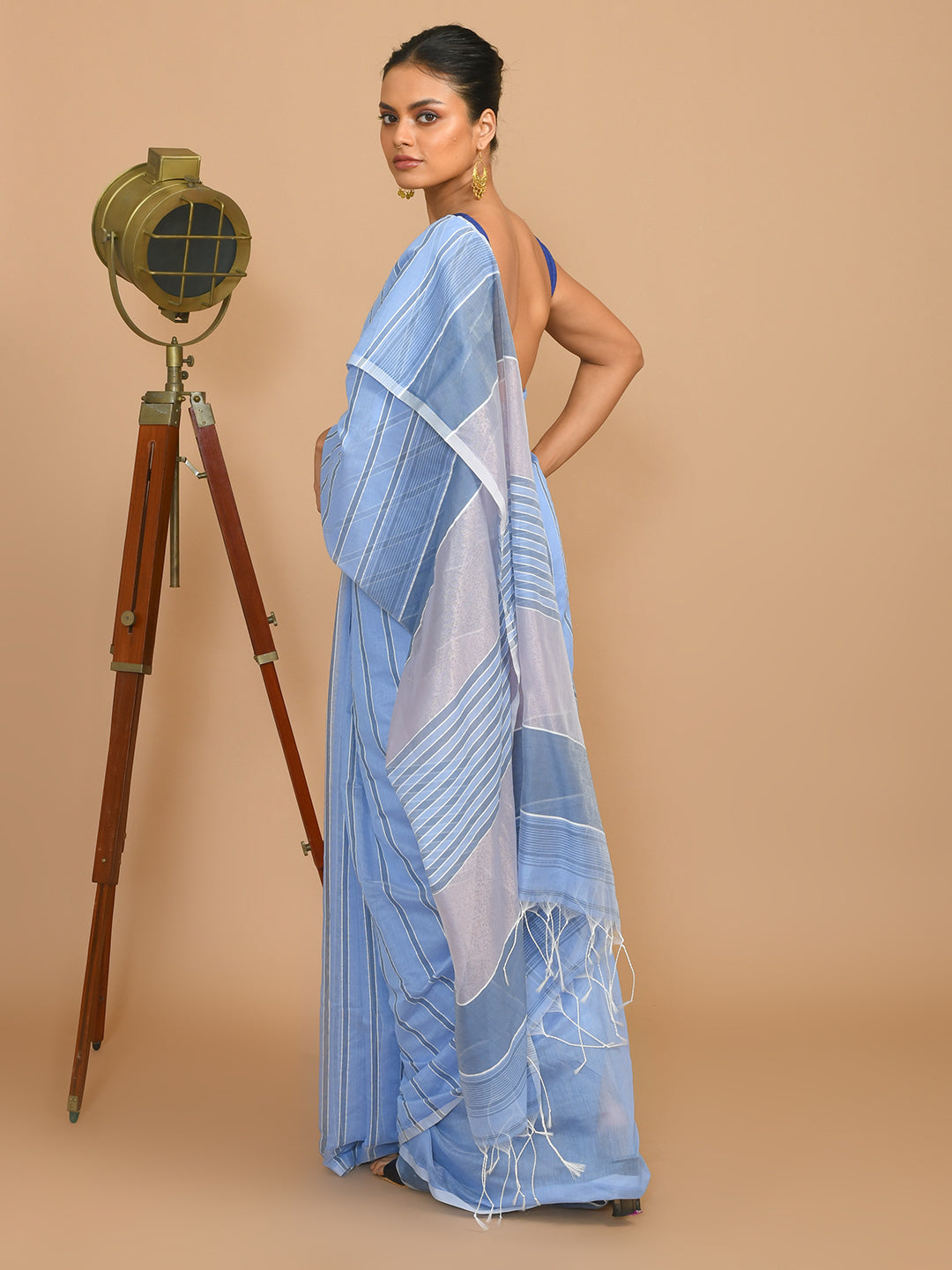 CERULEAN CHARM (BENGAL HANDLOOM COTTON BLEND SAREE)