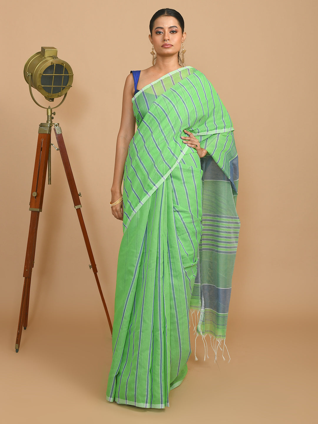 ZESTY LIME (BENGAL HANDLOOM COTTON BLEND SAREE)