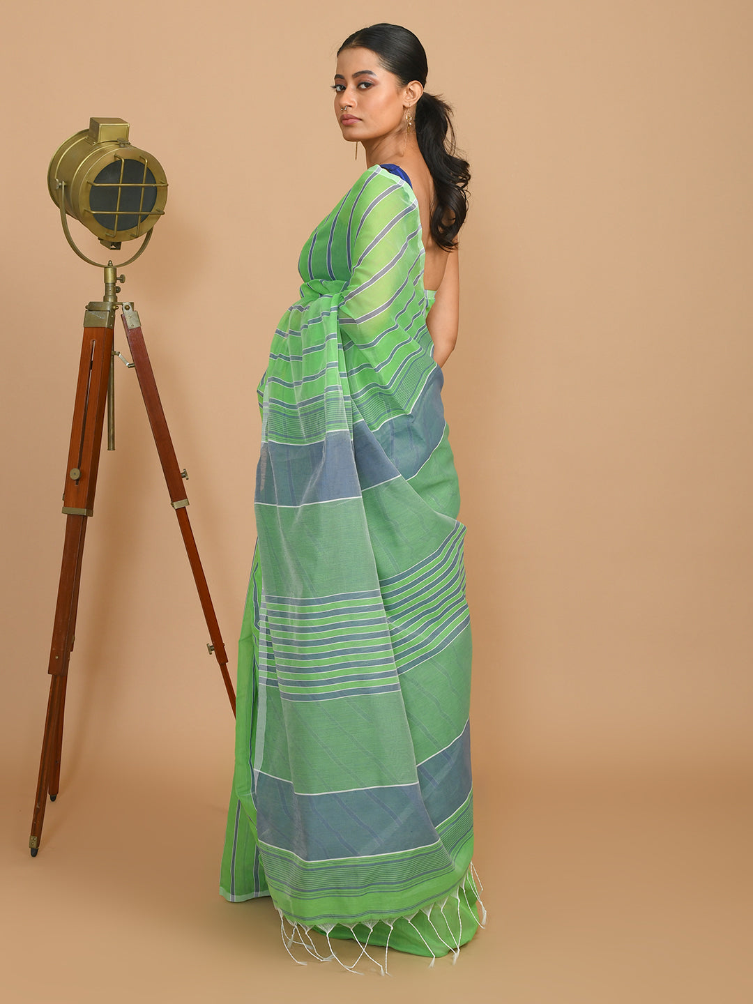 ZESTY LIME (BENGAL HANDLOOM COTTON BLEND SAREE)