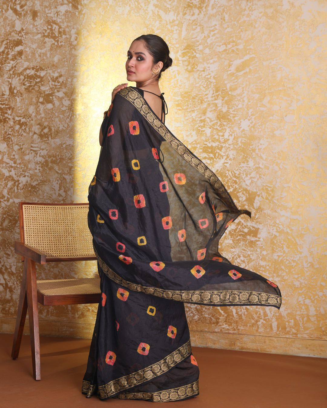 GLISTENING BANDHANI SILK (BANDHANI  SILK SAREE)