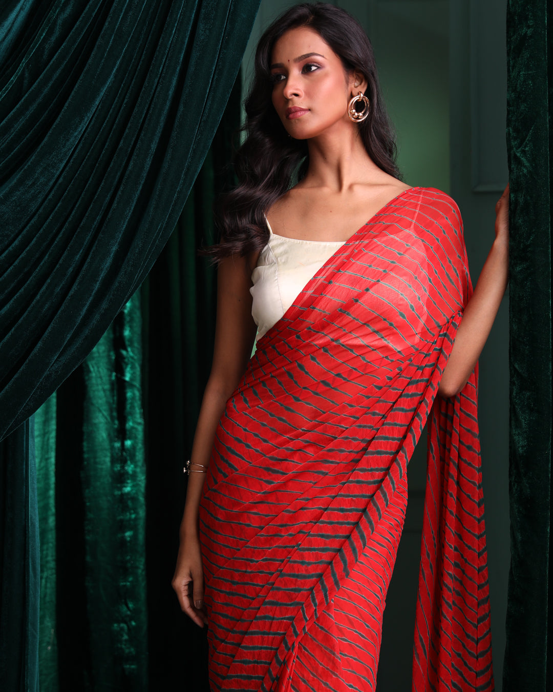 BREEZE ELEGANCE (LEHERIYA  SAREE)