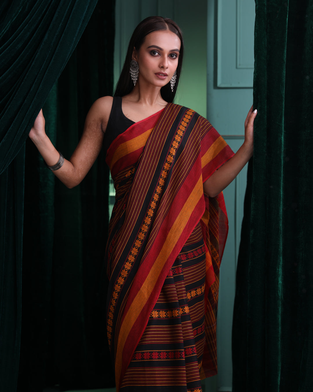 AZURE STREAKS (TAANT  SAREE)