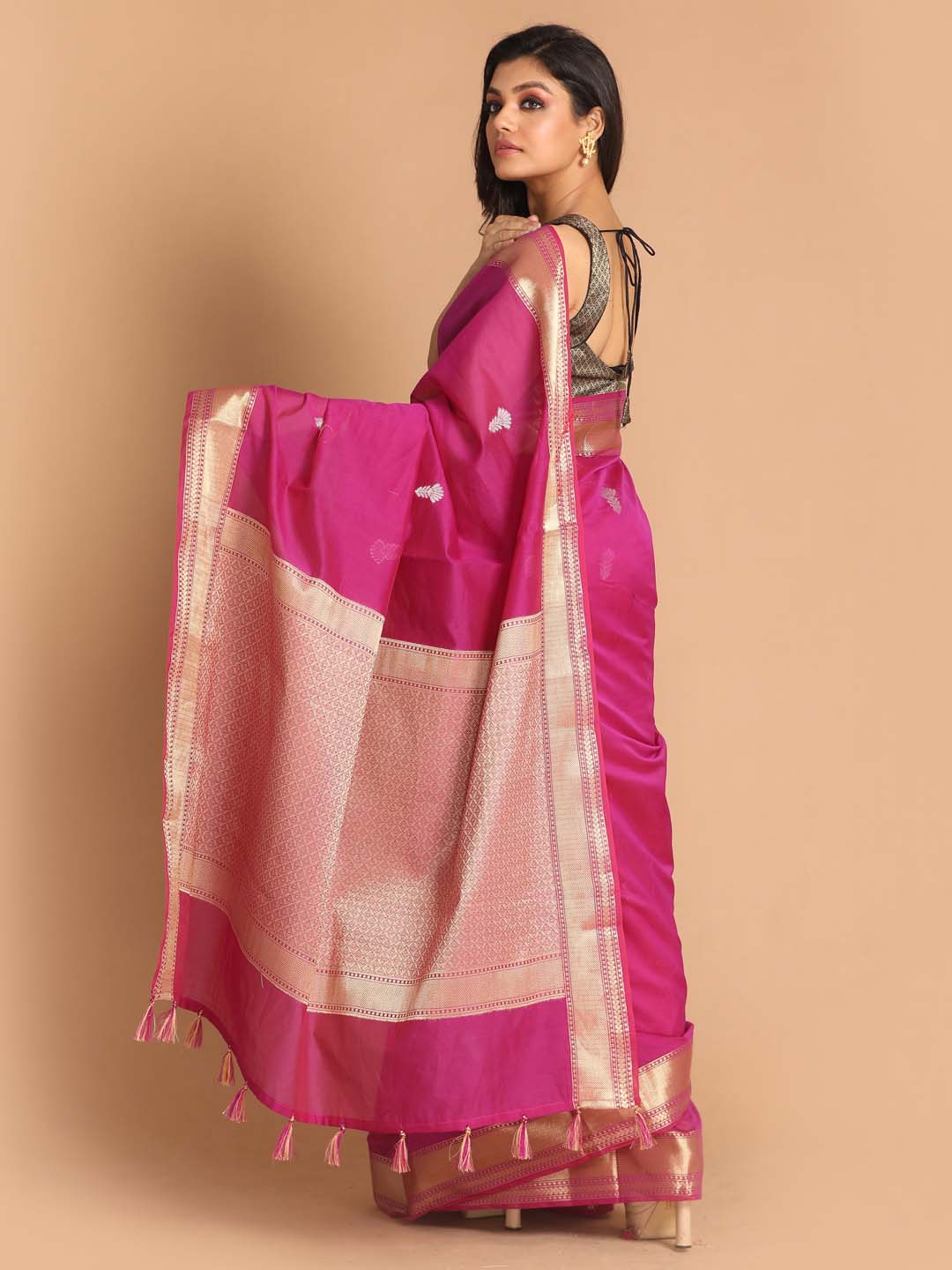 Indethnic Banarasi Purple Woven Design Daily Wear Saree - View 3
