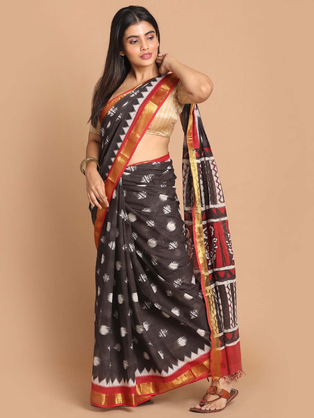 Indethnic Printed Pure Cotton Saree in Black - View 2