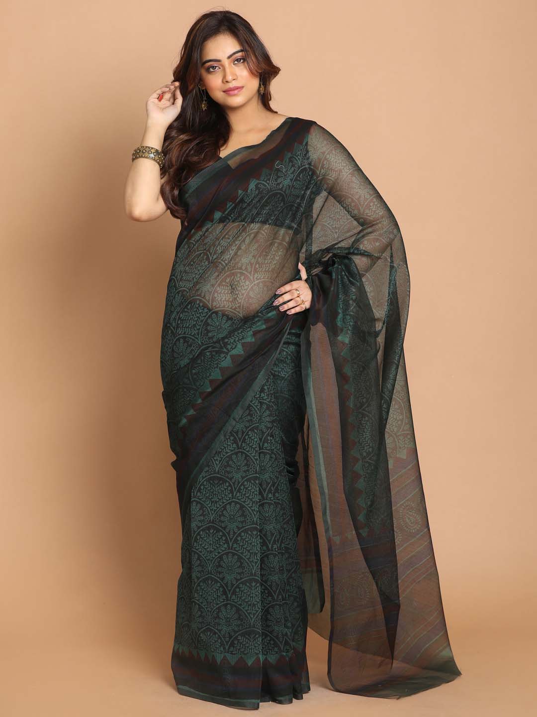 Indethnic Printed Cotton Blend Saree in Green - View 1