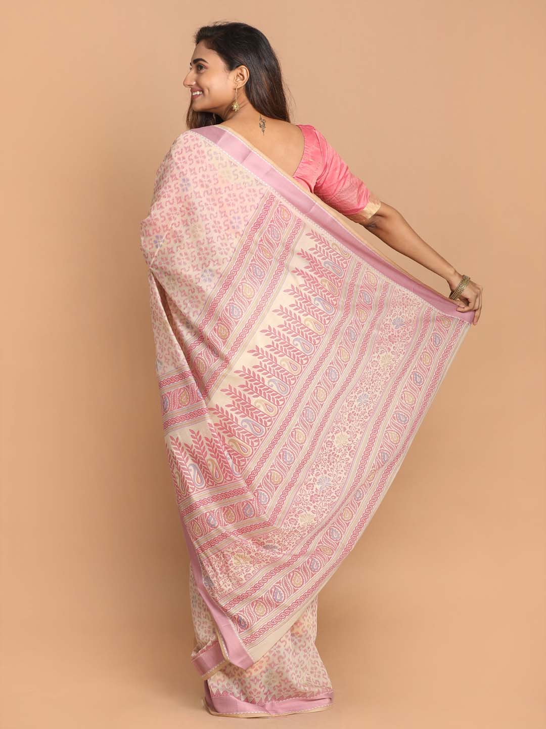 Indethnic Printed Cotton Blend Saree in Pink - View 3