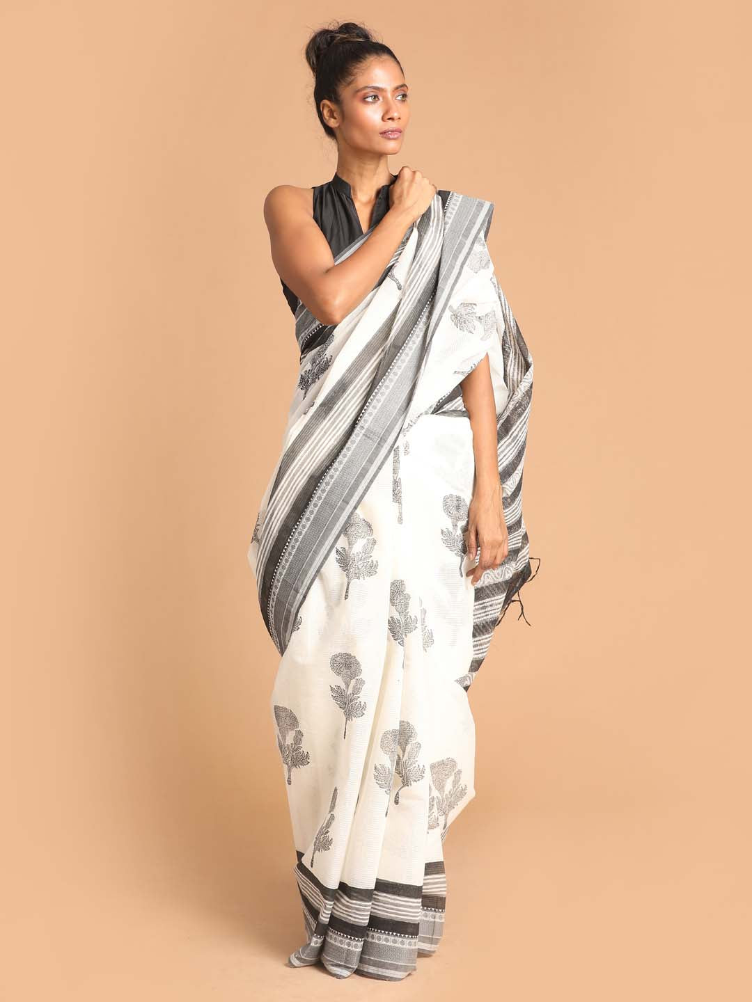 Indethnic Printed Pure Cotton Saree in Black - View 1