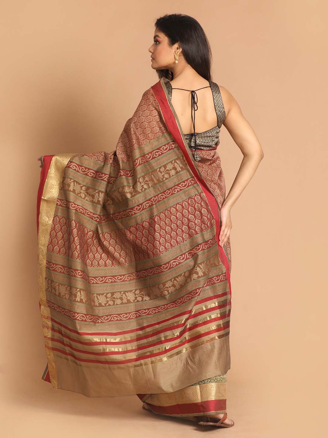 Indethnic Printed Cotton Blend Saree in Maroon - View 3