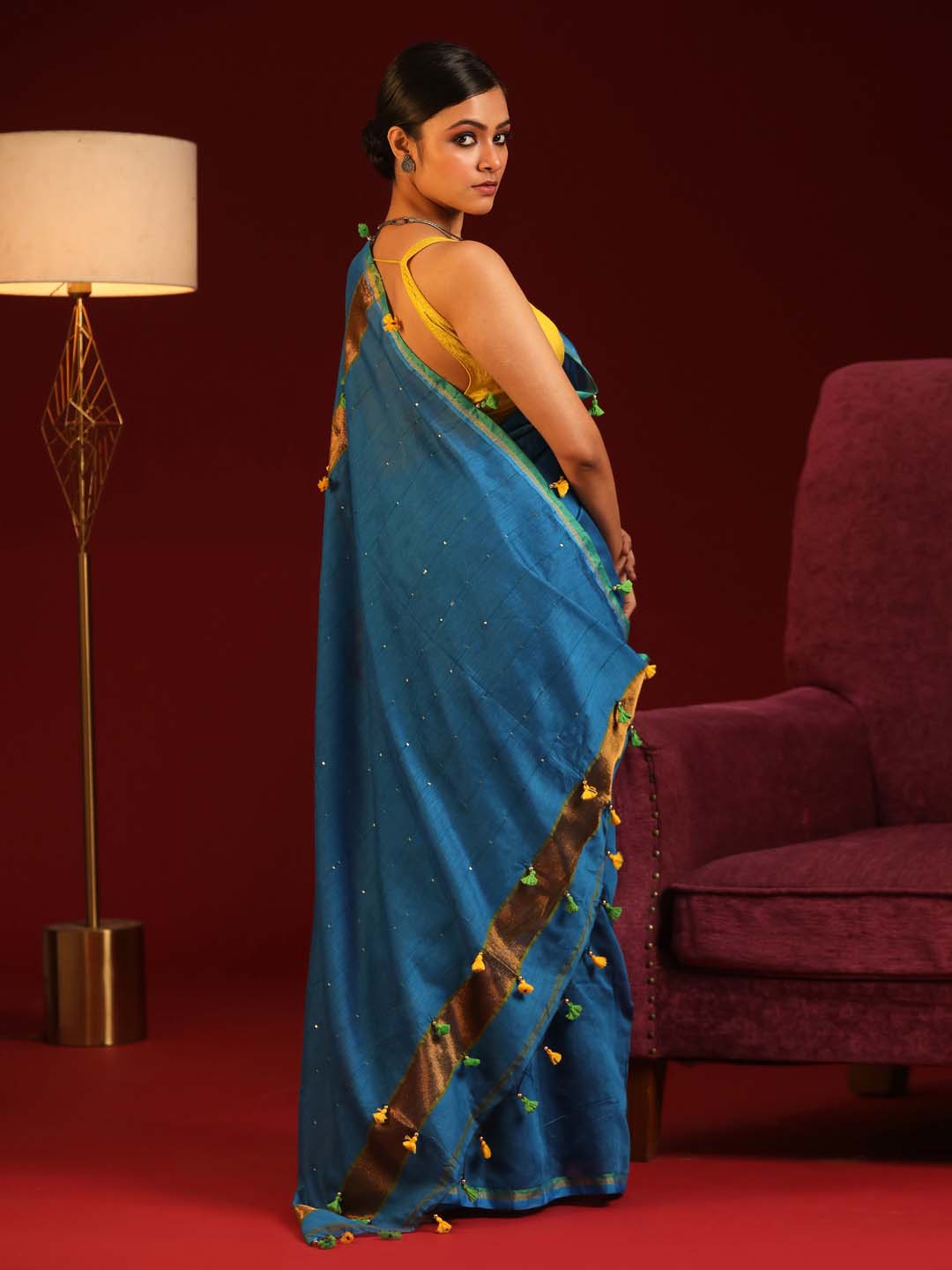 Indethnic Green and Rani Solid Colour Blocked Saree with Tassles - View 3