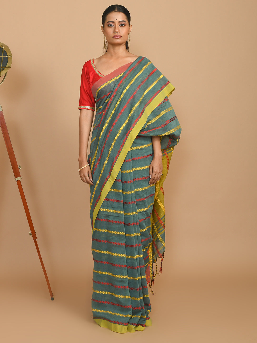 OCEAN HUES (HANDLOOM 100% PURE COTTON SAREE)