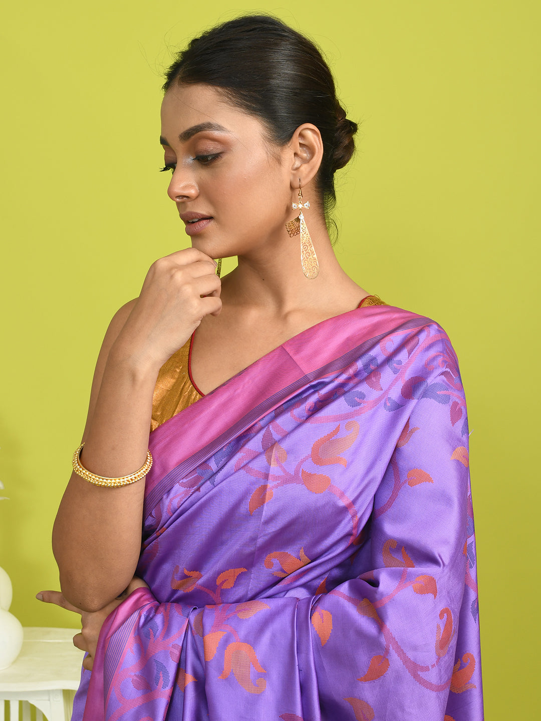LAVENDER WHISPER (HANDLOOM ART SILK SAREE)