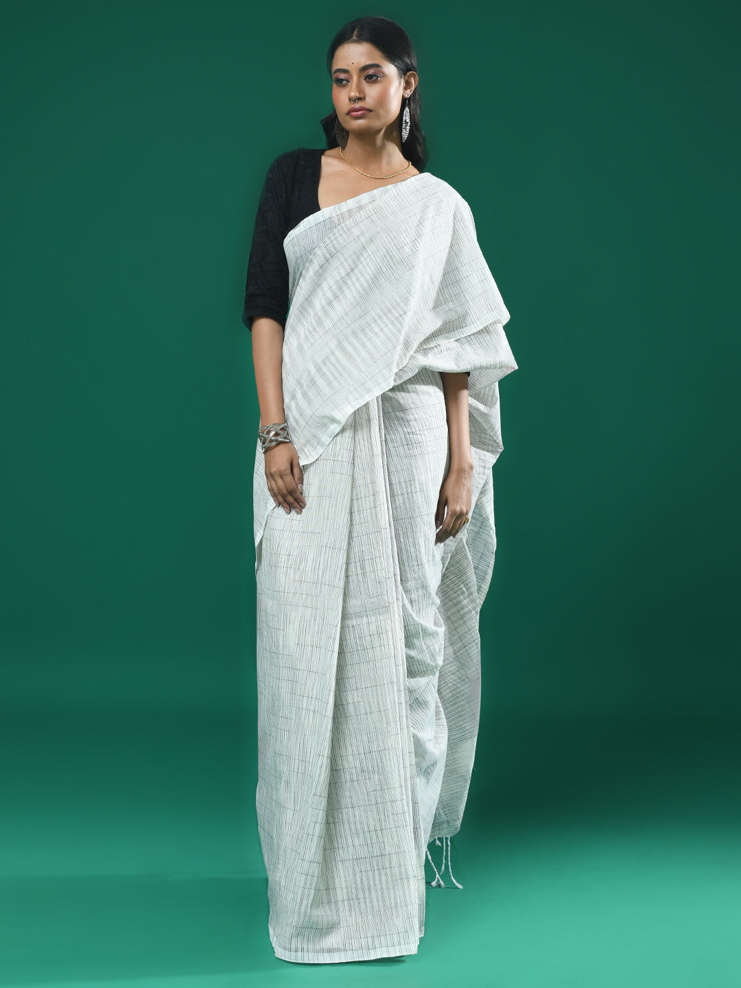 IVORY ELEGANCE (BENGAL HANDLOOM COTTON BLEND SAREE)