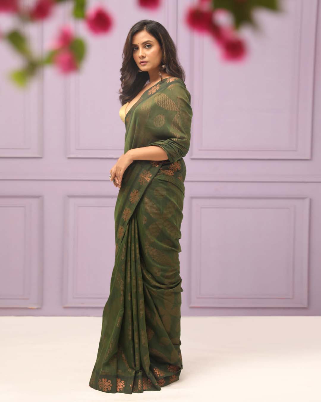 VERDANT ELEGANCE (HANDLOOM COTTON BLEND SAREE)