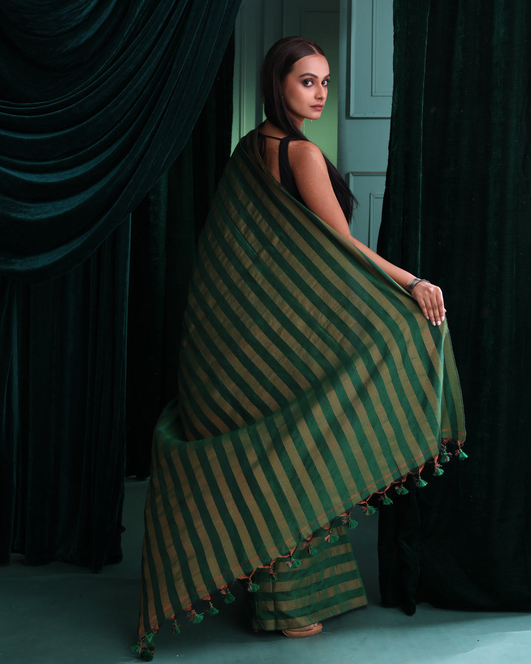 OLIVE SERENITY (HANDLOOM 100% PURE COTTON SAREE)